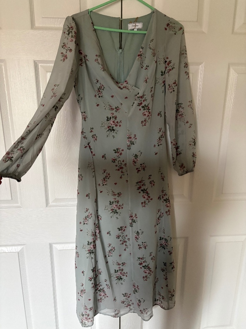 Rihoas Maxi/Midi Length Floral Dress